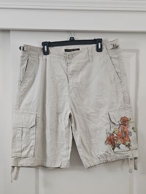 Vintage Old Navy Surplus Co | Hibiscus Cargo Shorts Beige Men's 38 100% Cotton